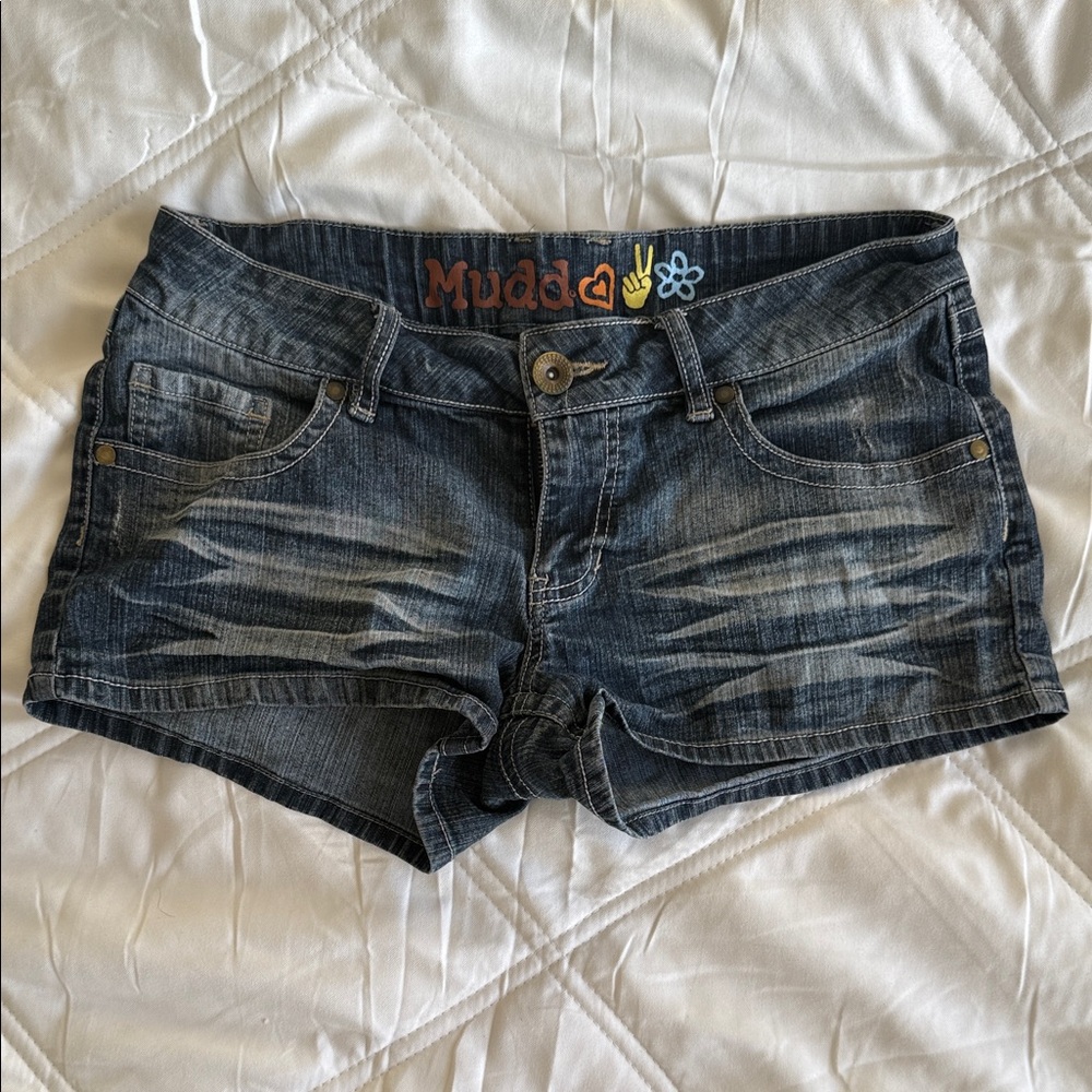 Mudd low rise Jean shorts
